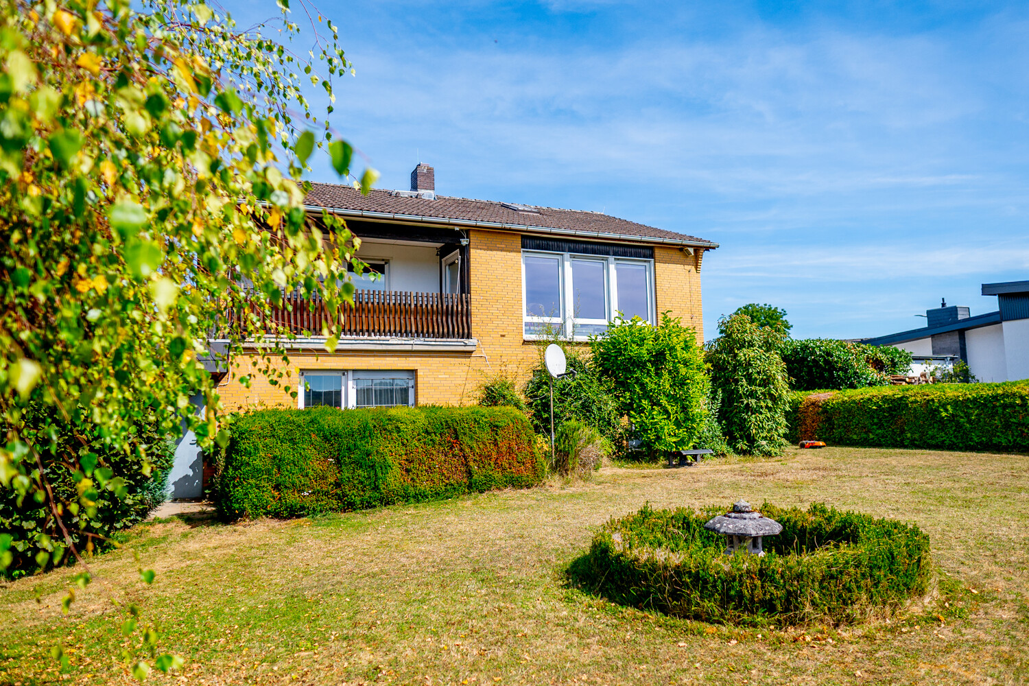 1-2 Familienhaus mit verschiedenen Nutzungsmöglichkeiten in ruhiger Lage - Nähe Limburg/Bad Camberg