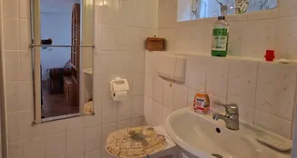 von_poll_real_estate_property_25189046_image_17