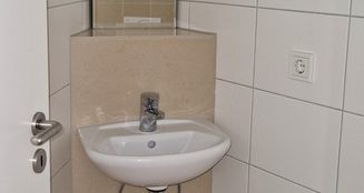 von_poll_real_estate_property_25189047_image_4