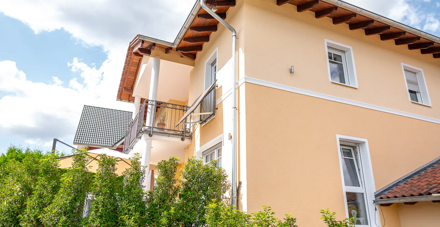 Wunderschöne Villa für Ihre Familie in zentraler ruhiger Wohnlage.