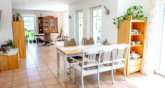 von_poll_real_estate_property_25189050_image_11