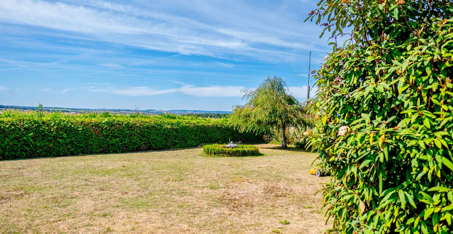 2 Wohneinheiten  in ruhiger Lage - Nähe Limburg/Bad Camberg- Villmar