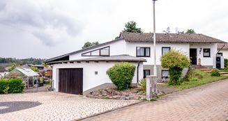 von_poll_real_estate_property_25189052_image_1