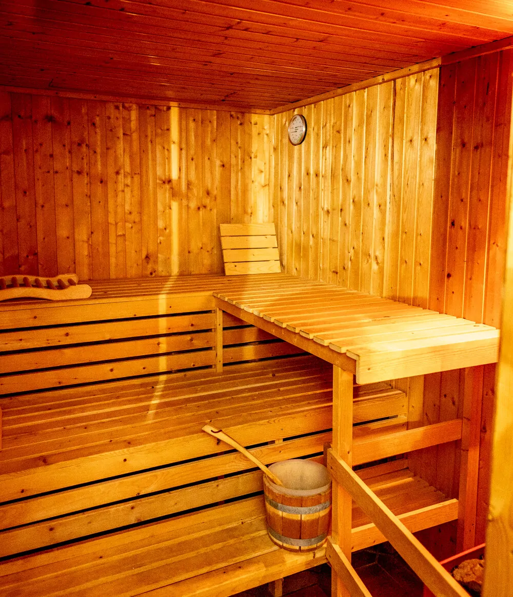 Großzügiges Einfamilienhaus mit Einliegerwohnung - Nähe Limburg - in Waldernbach.