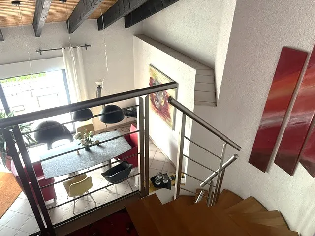Individuelles EFH in Hadamar Nähe Limburg mit separatem Büro oder Einliegerwohnung.