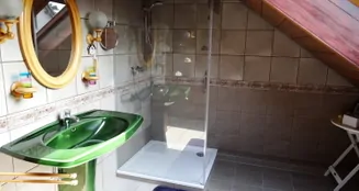 von_poll_real_estate_property_25189038A_image_12