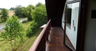 von_poll_real_estate_property_25189038B_image_14