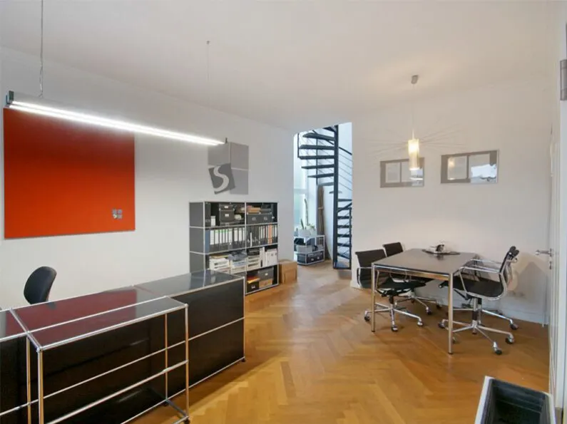 Repräsentative Stadt-Villa in Bestlage von Limburg - Ideal für Wohnen und Arbeiten.