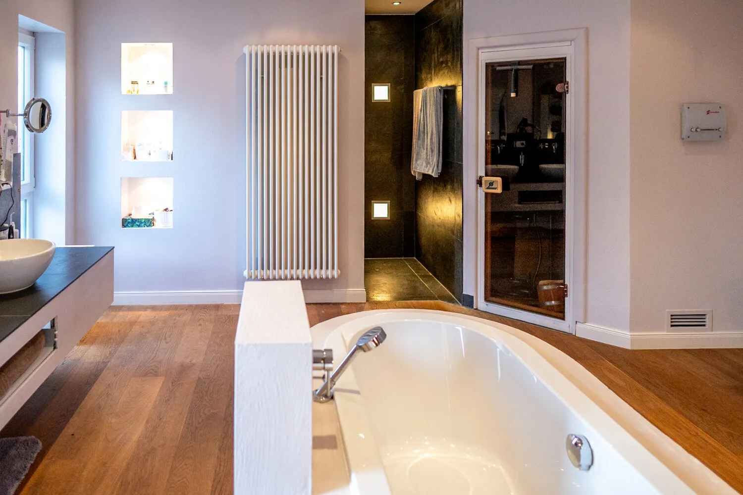 Repräsentative Stadt-Villa in Bestlage von Limburg - Ideal für Wohnen und Arbeiten.