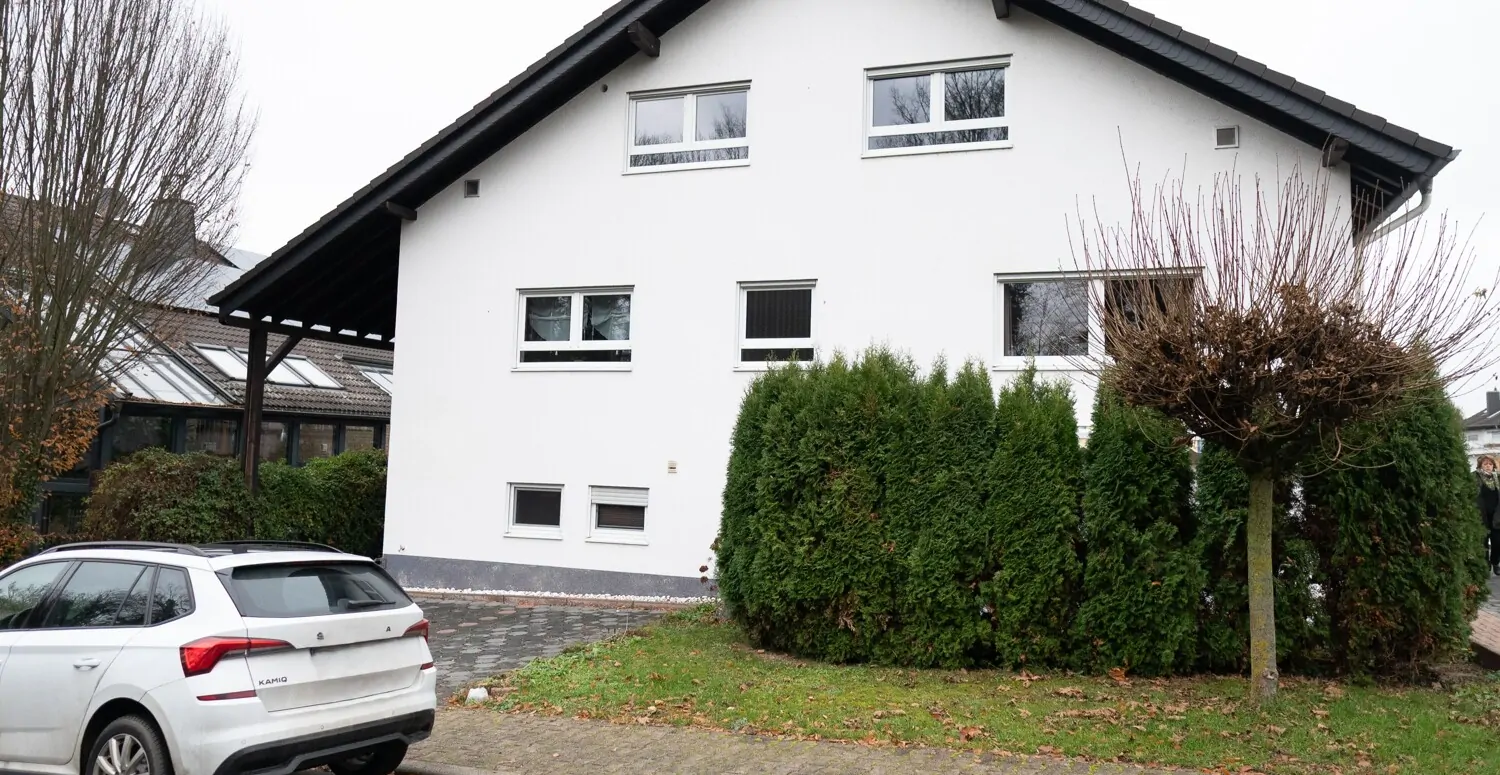 Casa trifamiliare ben tenuta con appartamento - vicino a Limburgo - Hünfelden