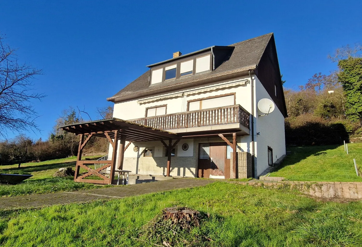 EFH mit sehr schöne Aussicht und in ruhiger Wohnlage von Limburg.