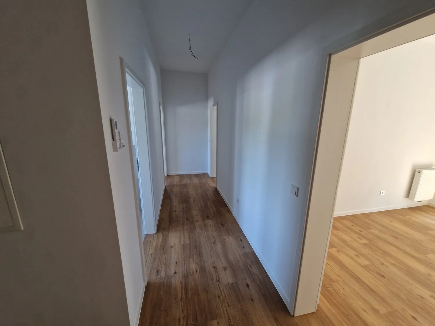 Quartier in den Schloßgärten. Traumhafte Wohnung in wunderschöner Aussichtslage 5 min. von Limburg.