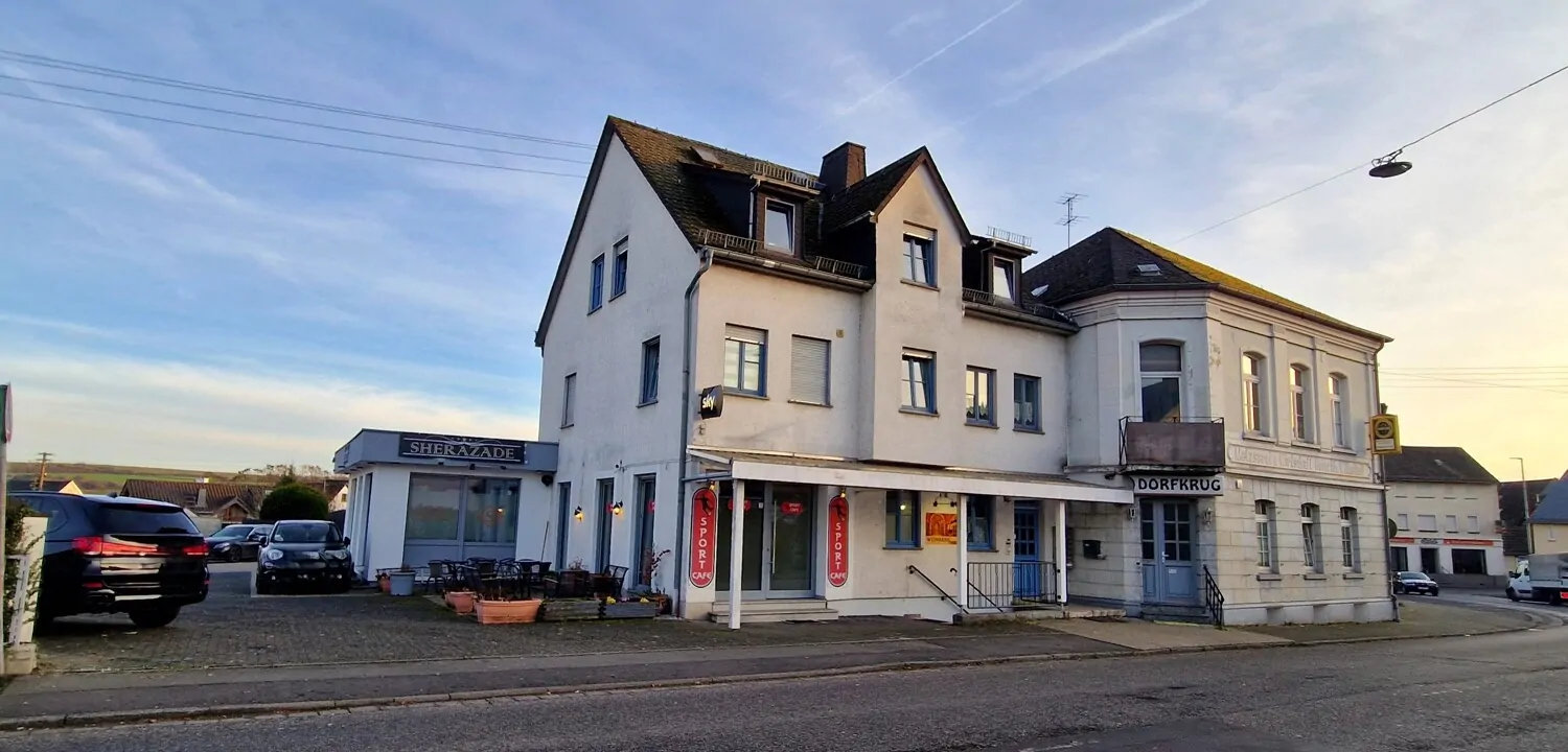 Vielfältiges Wohn und Geschäftshaus vollständig vermietet in Niederhadamar