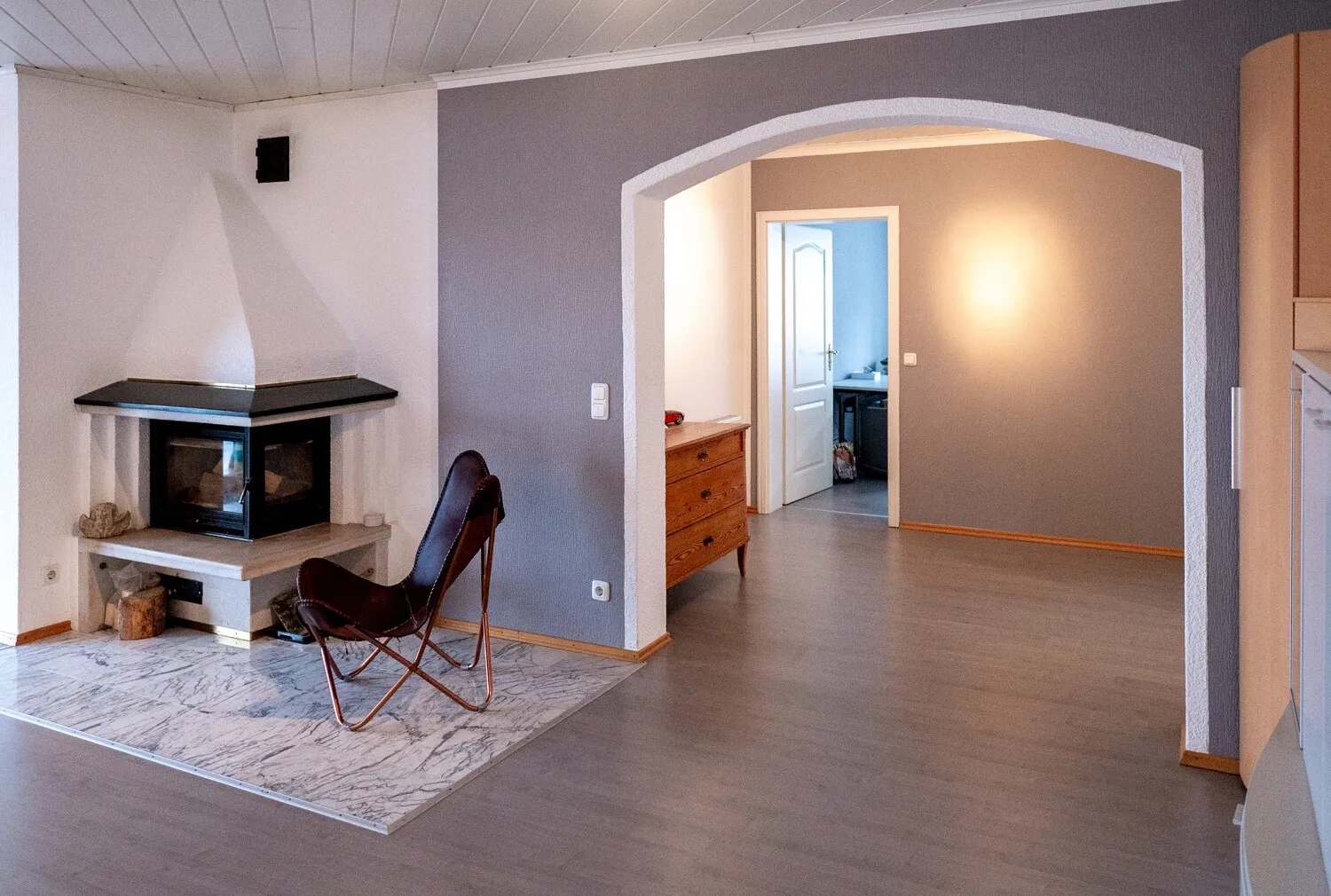 Großzügiges und gepflegtes Haus mit Appartement - Nähe Limburg - Hünfelden