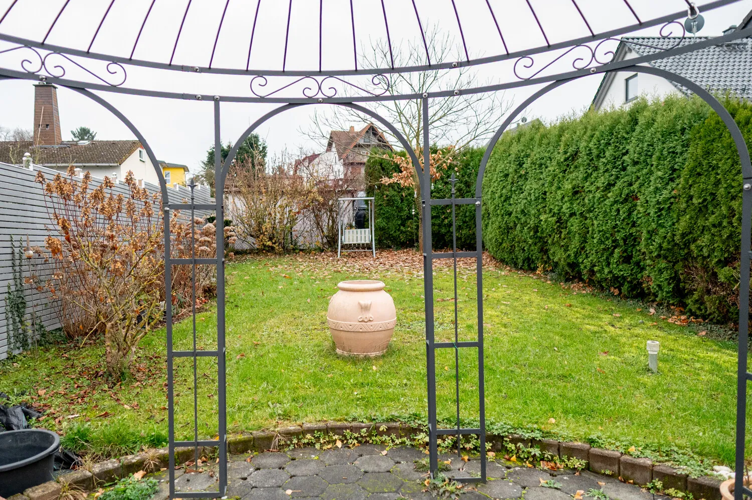 Großzügiges und gepflegtes Haus mit Appartement - Nähe Limburg - Hünfelden