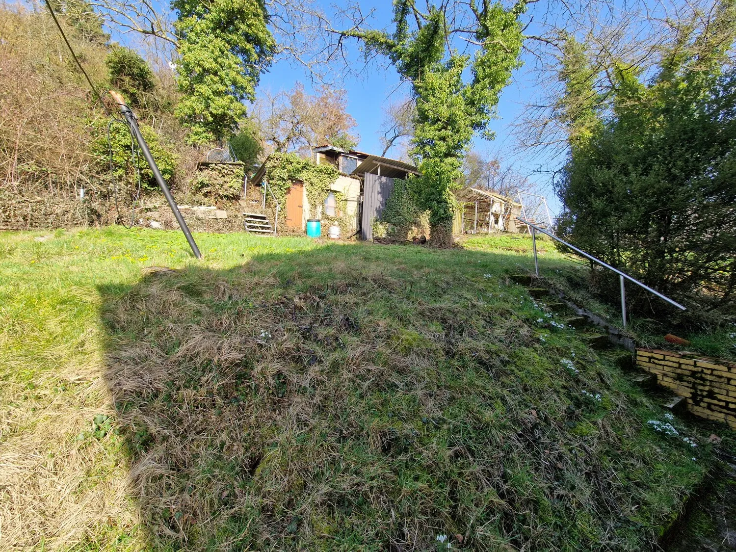 Limburg-Ahlbach. Traumhafte ruhige Wohnlage für Familien.