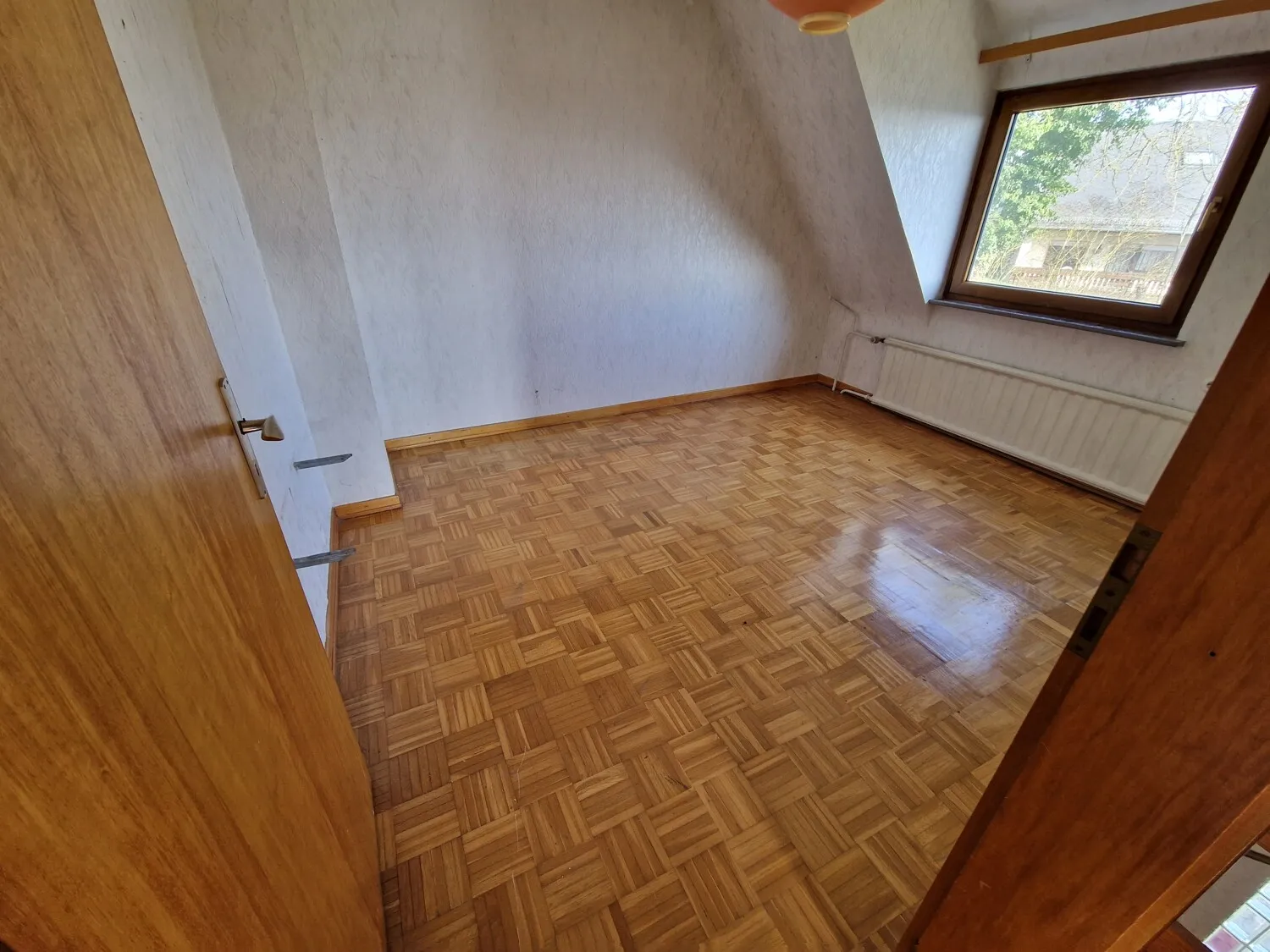 Limburg-Ahlbach. Traumhafte ruhige Wohnlage für Familien.