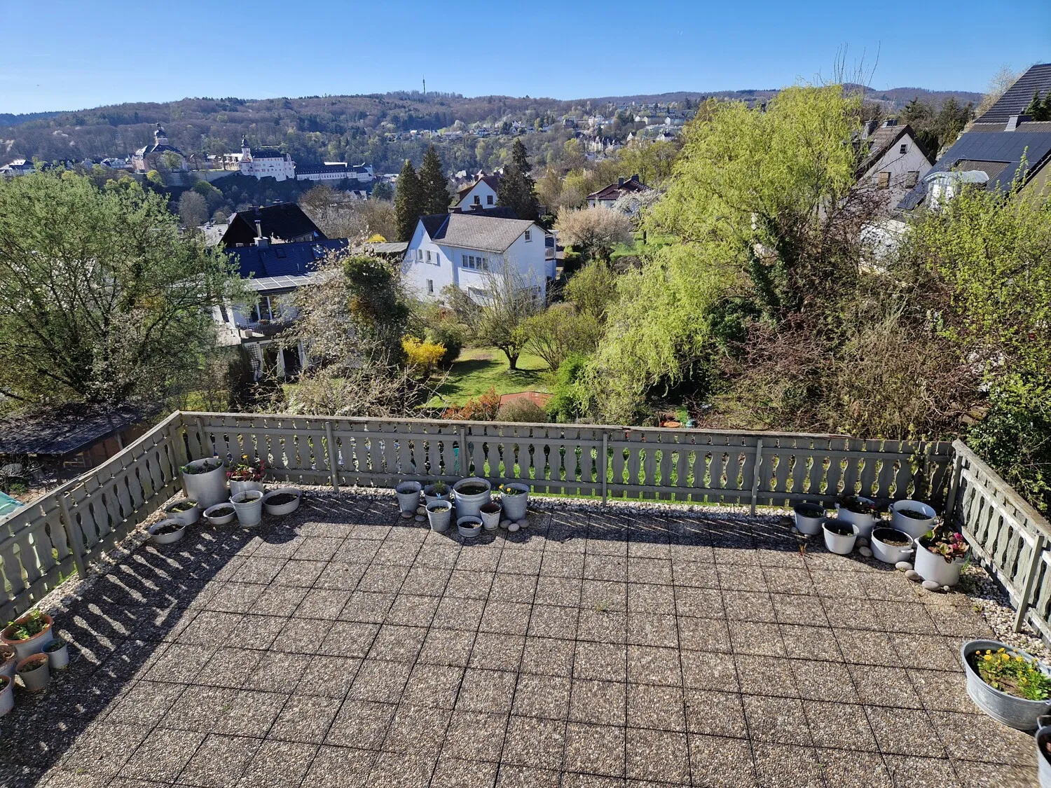 Weilburg. EFH mit 2 Microapp. Nähe Gymnasium.