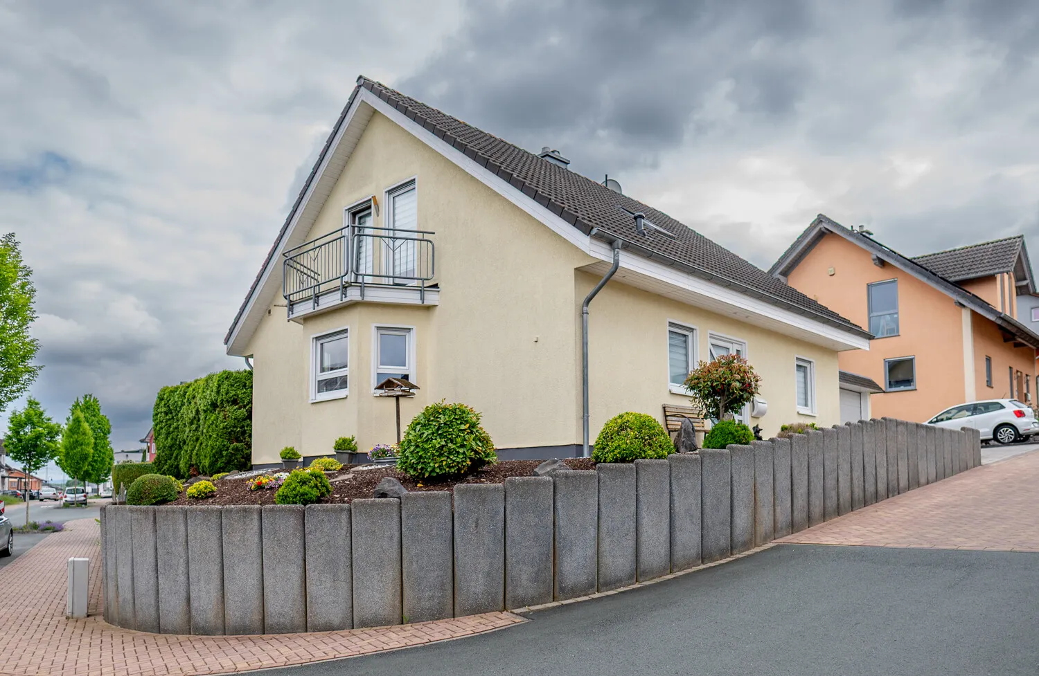Neuwertiges Einfamilienhaus in sehr schöner und ruhiger Wohnlage von Limburg