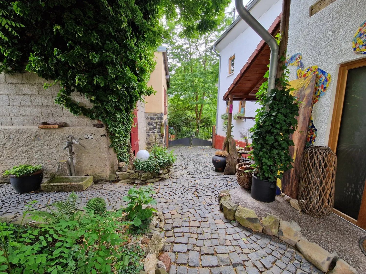 Patina seit 1650, ein echtes Unikat und außergewöhnlichem Ambiente.