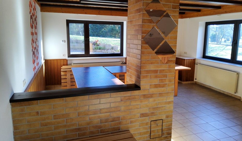 Großzügiges 2-3-Familien-Haus mit hochwertiger Ausstattung und vielen Extras.