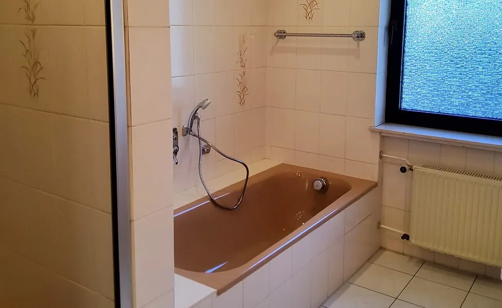 Großzügiges 2-3-Familien-Haus mit hochwertiger Ausstattung und vielen Extras.