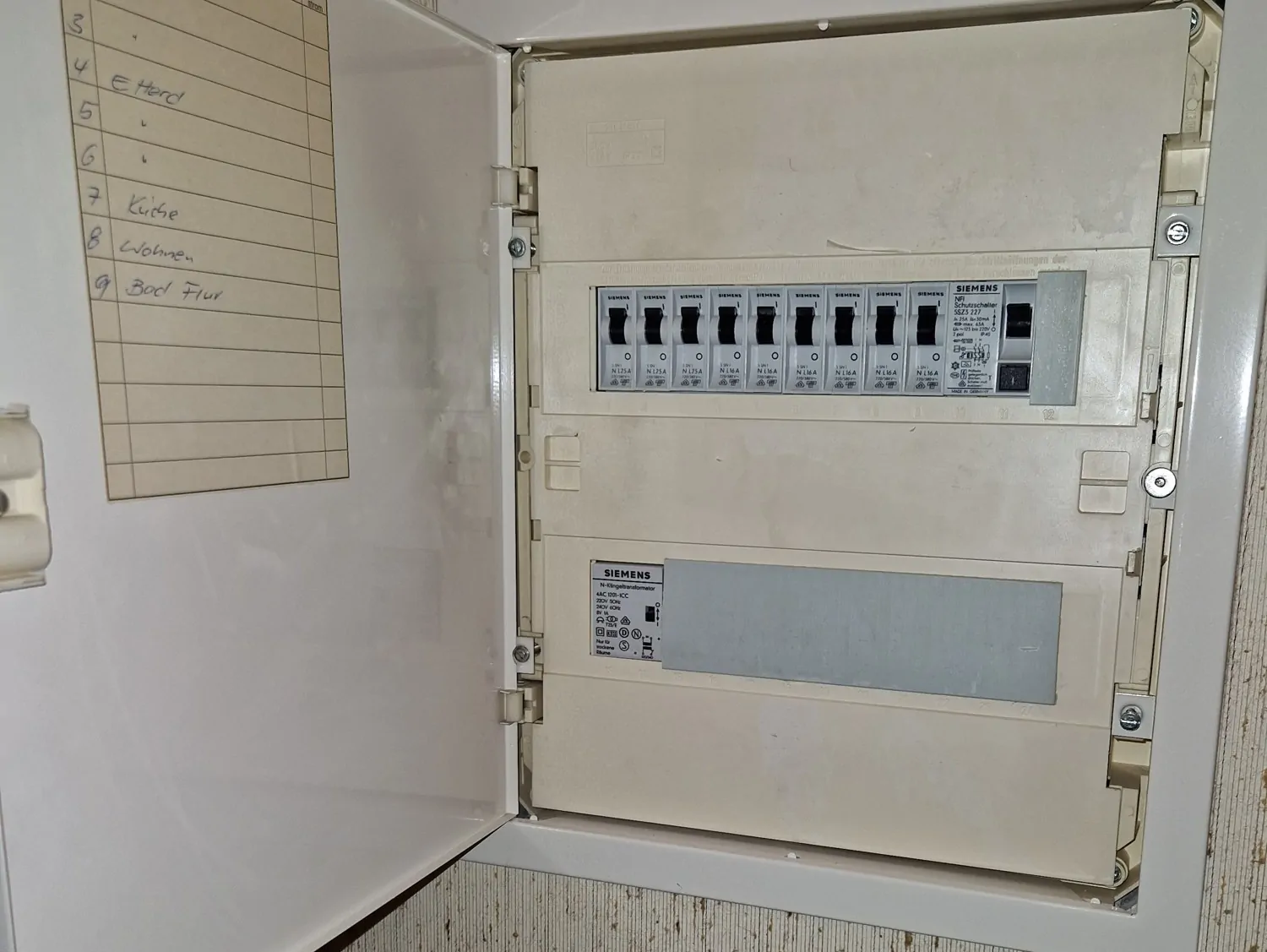 Limburg-Stadt - 1-Zimmer-Wohnung mit Balkon