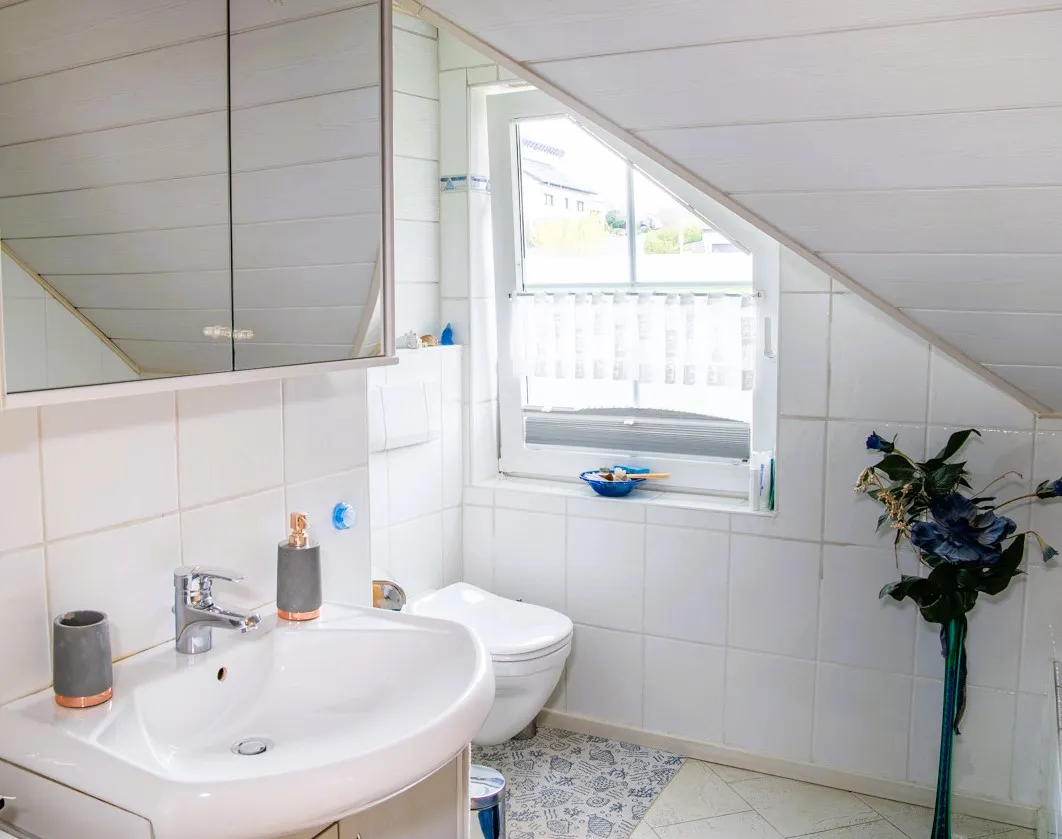 Top semi-detached house in a quiet location with a large dream garden - near Diez and Limburg