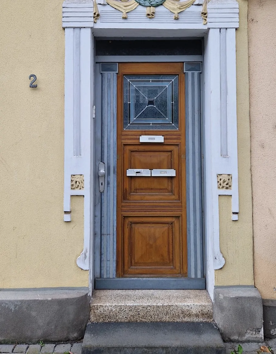 Eine echte Rarität aus dem 17. Jahrhundert. Mitten in Diez. Sanierungsbedarf.