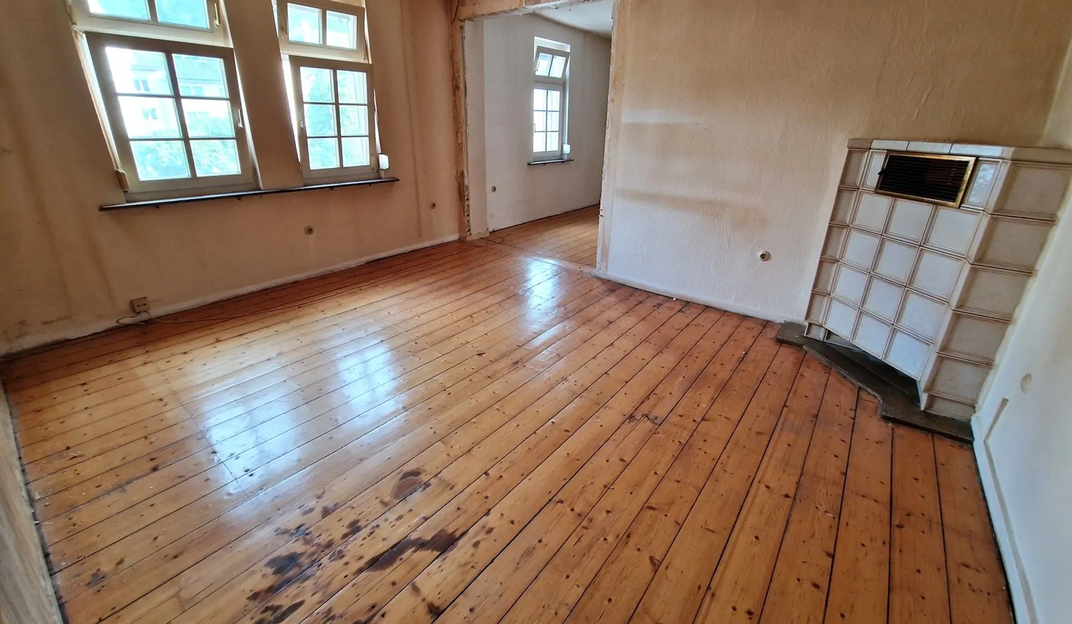 Eine echte Rarität aus dem 17. Jahrhundert. Mitten in Diez. Sanierungsbedarf.