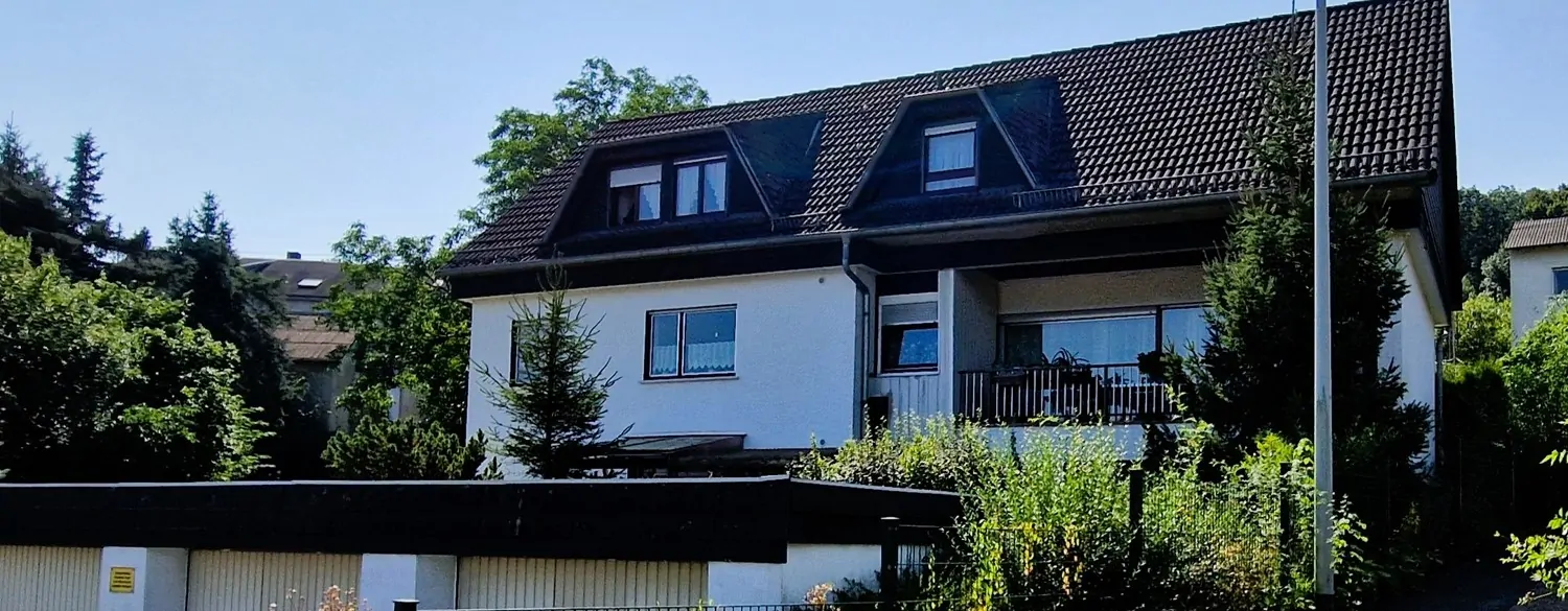 4-Familienhaus mit 6 Garagen - Nähe Limburg- Runkel Zentrum