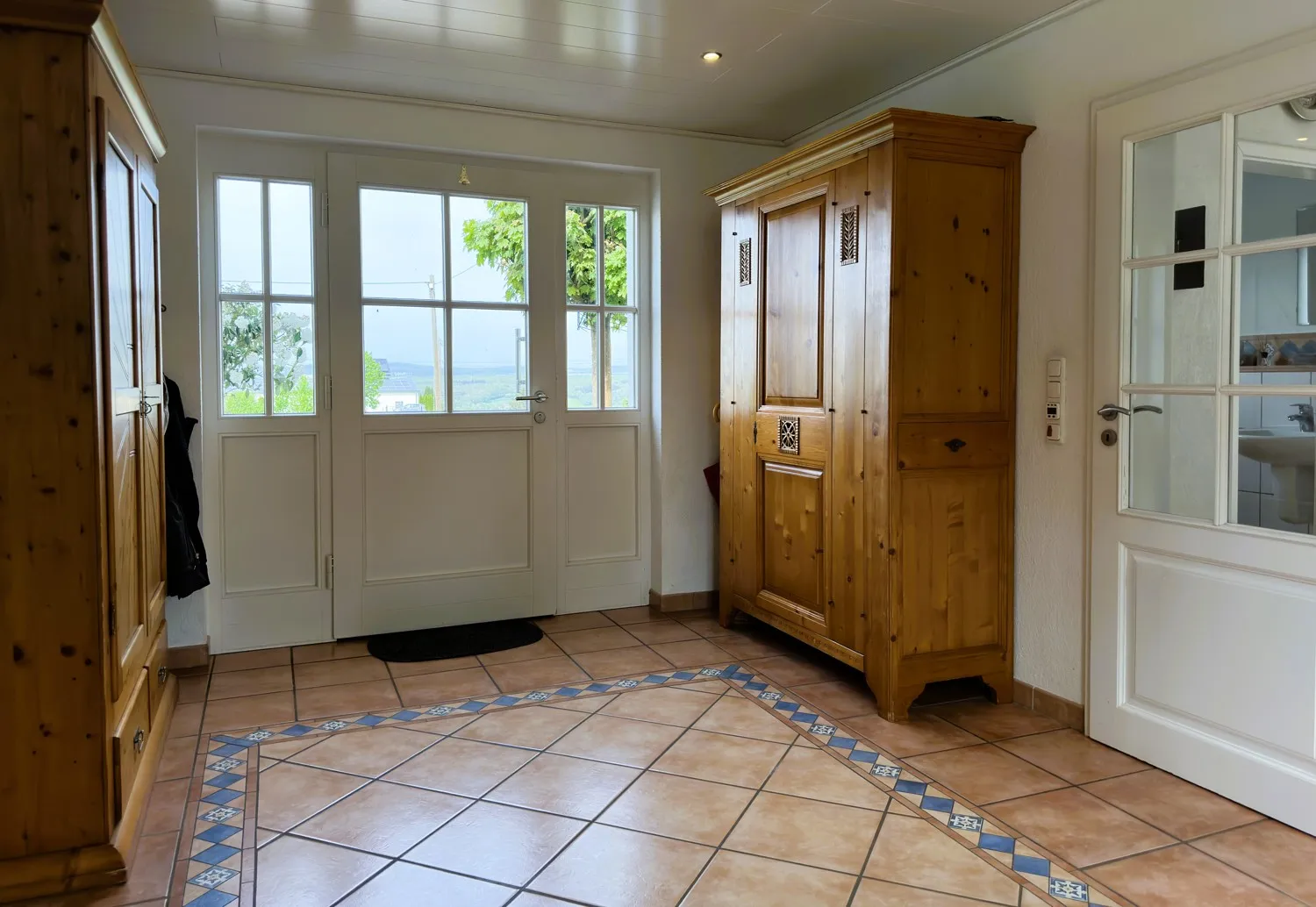 Repräsentativer Landsitz/Aussiedlerhof Alleinlage -  mit viel Platz auf großem Anwesen in Limburg