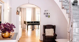 von_poll_real_estate_property_25189019_image_9