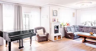 von_poll_real_estate_property_25189019_image_11