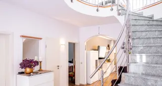 von_poll_real_estate_property_25189019_image_8