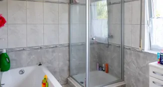 von_poll_real_estate_property_25189019_image_17