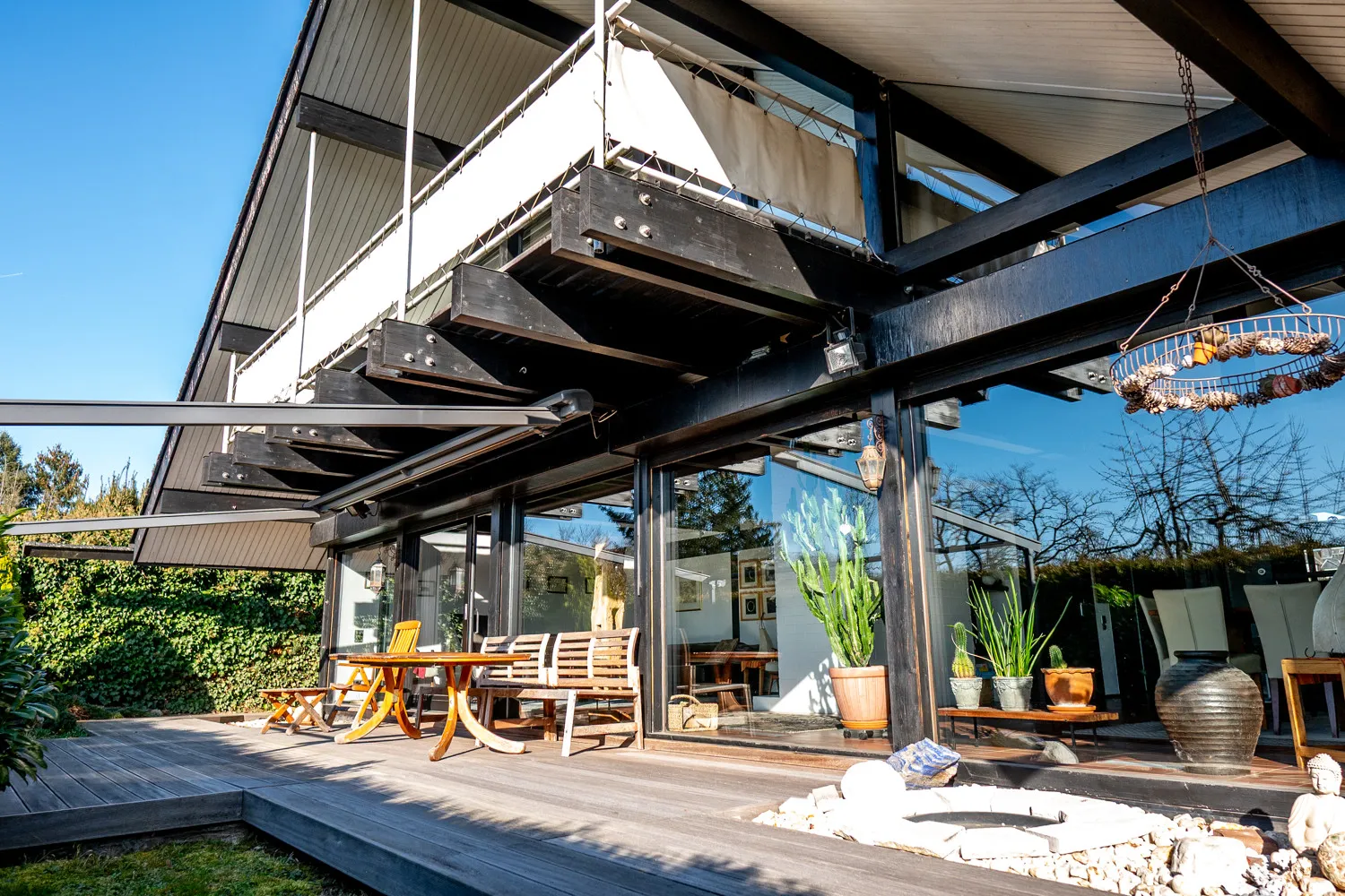 Individuelle Architektur in perfekter, ruhiger Innenstadtlage von Limburg.