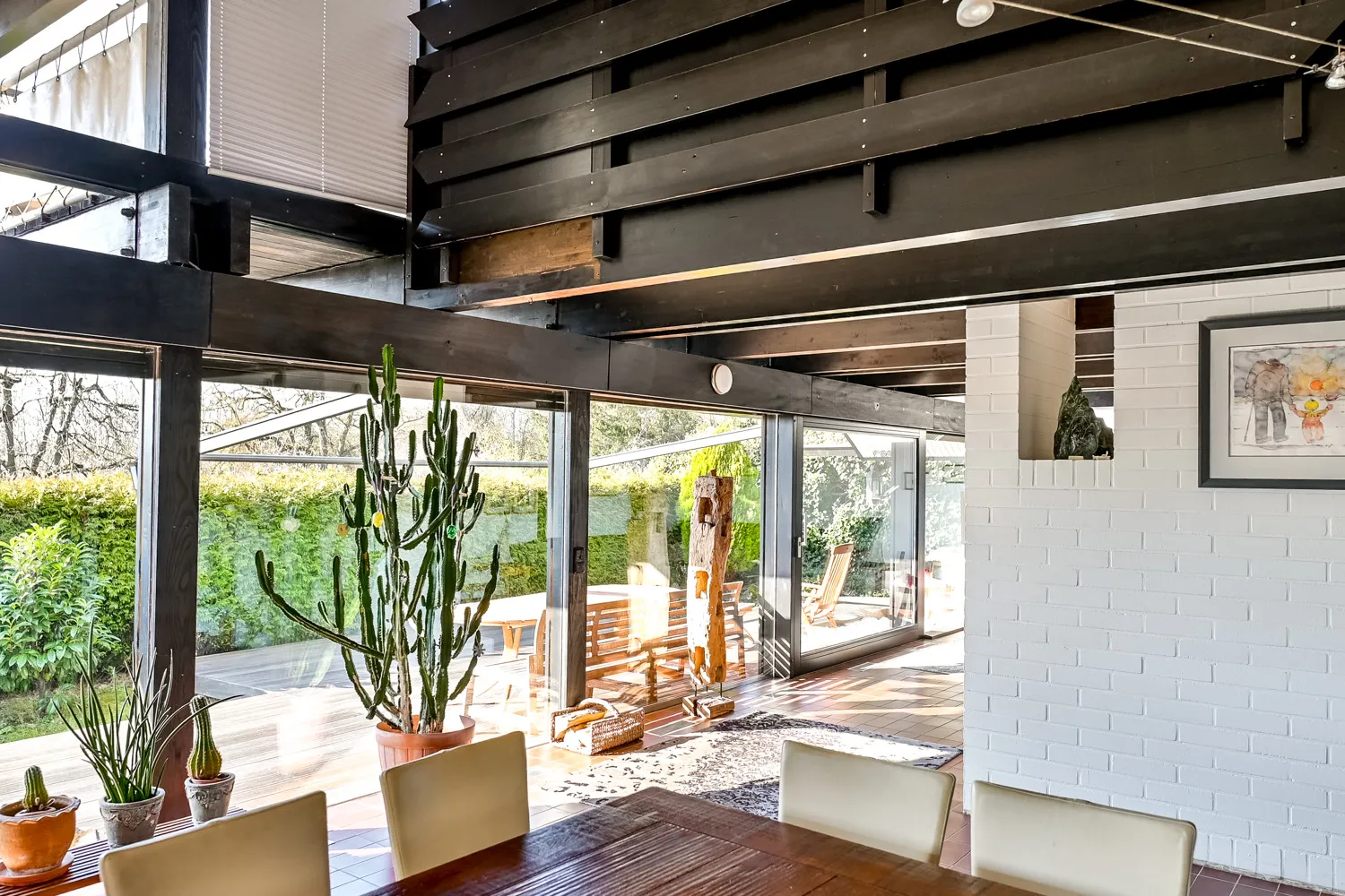 Individuelle Architektur in perfekter, ruhiger Innenstadtlage von Limburg.