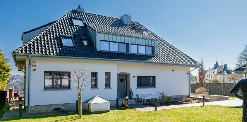 von Poll Immobilien GmbH