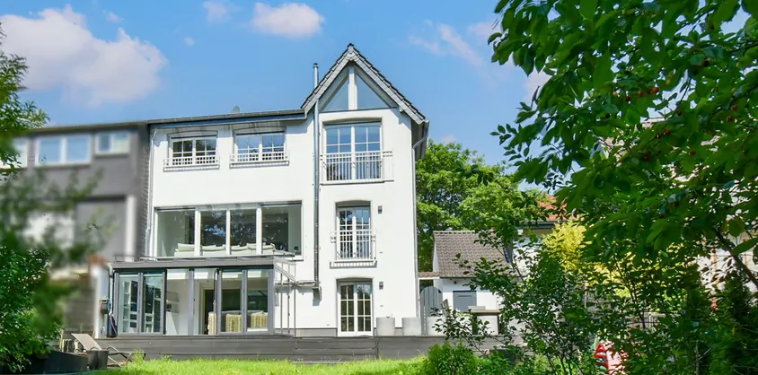 von Poll Immobilien GmbH