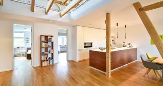 von_poll_real_estate_property_24029023_image_1