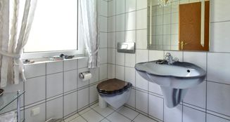 von_poll_real_estate_property_25029009_image_11