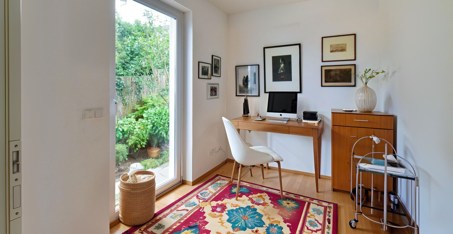 Arbeitszimmer im EG