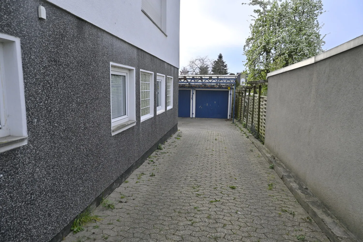 Garagenzufahrt