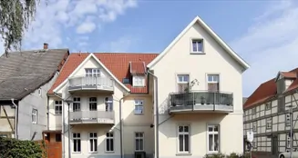 von_poll_real_estate_property_CC19224A030online_image_0