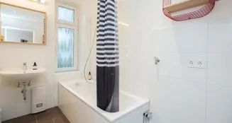 von_poll_real_estate_property_CC24224A024_online_image_4