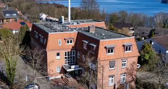 von_poll_real_estate_property_CC25224A002_online_image_0