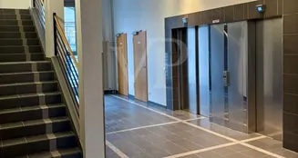 von_poll_real_estate_property_CC25224A032_online_image_6