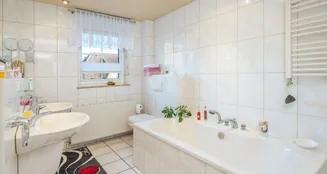 von_poll_real_estate_property_25092054_image_6