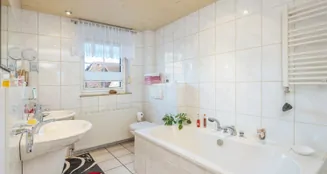 von_poll_real_estate_property_25092054_image_6